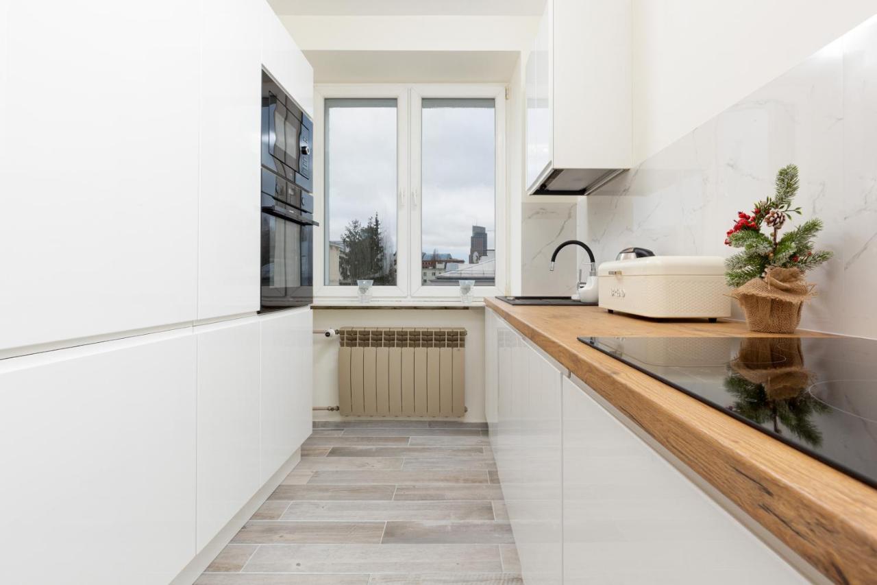 City Center Apartment Elektoralna By Noclegi Renters Warszawa Exteriör bild